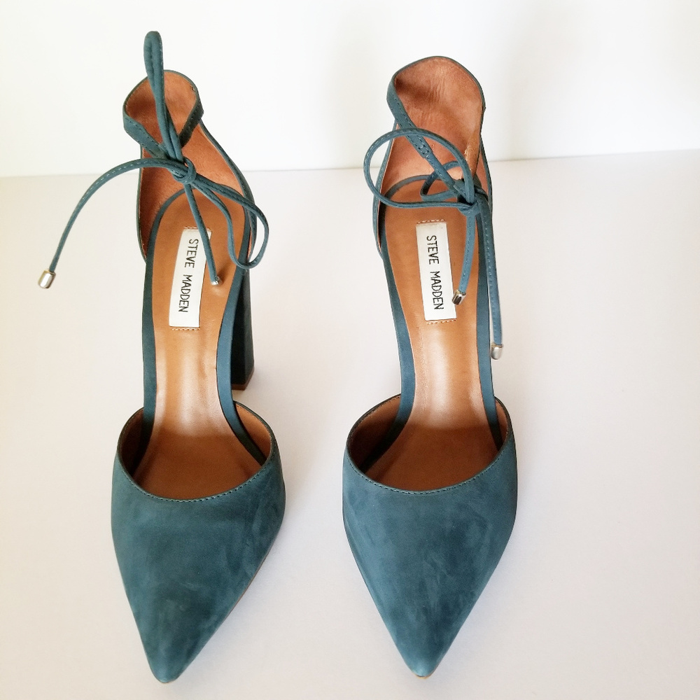 Pamperd Aqua Nubuck Heels